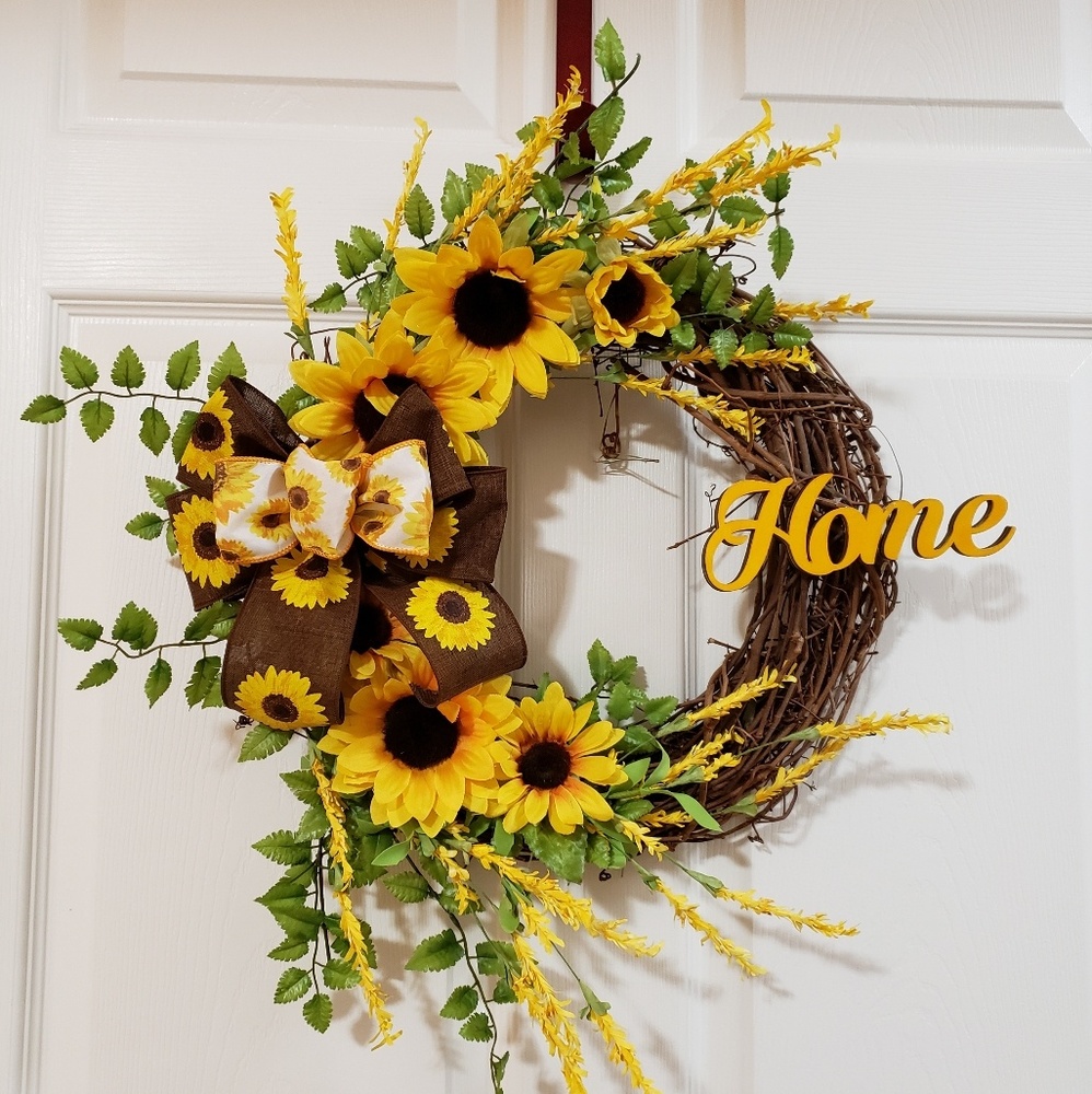 SOLD! Sunflower Grapevine Wreath, Sunflower Decor